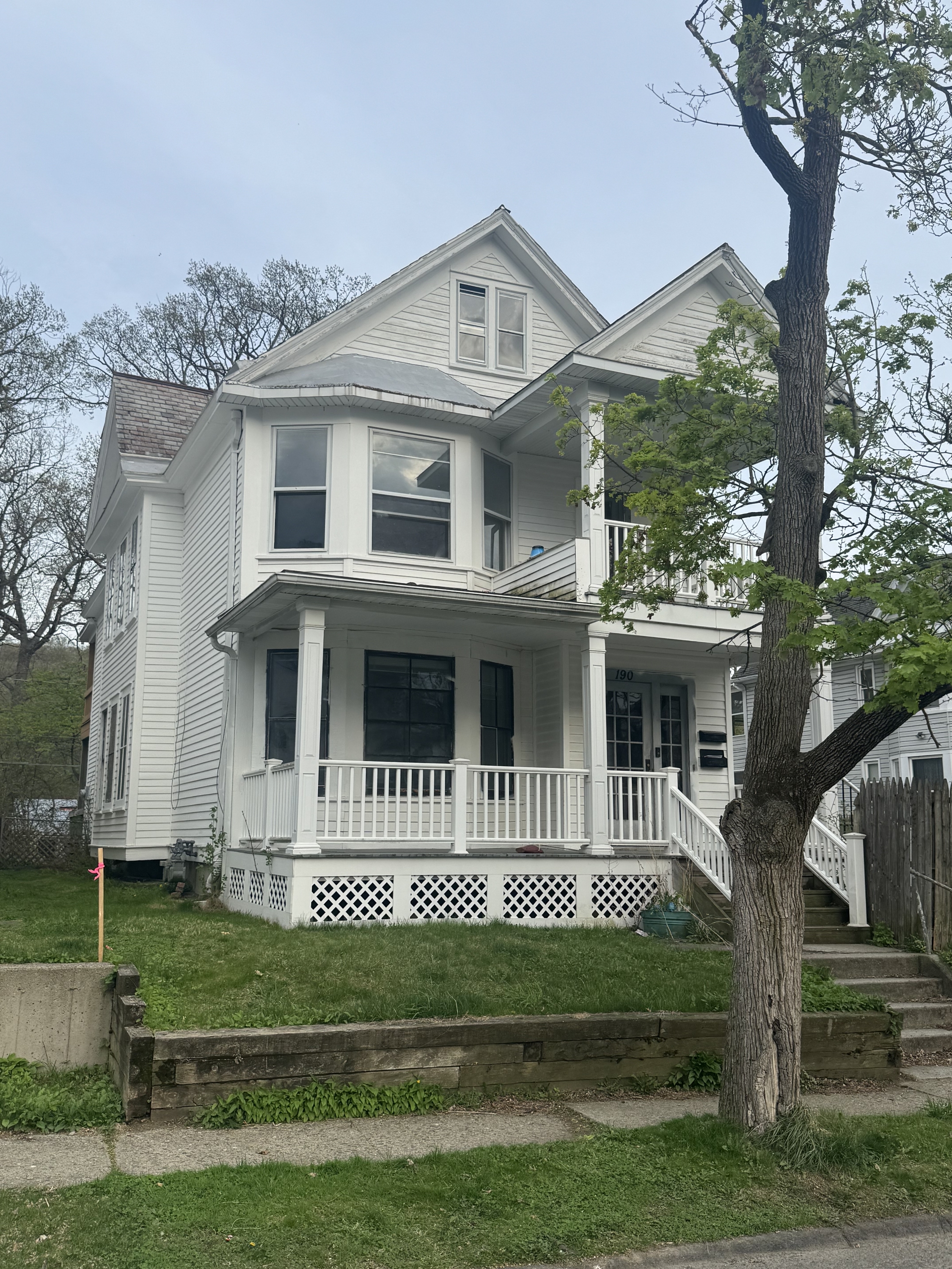 190 7th Avenue - 1