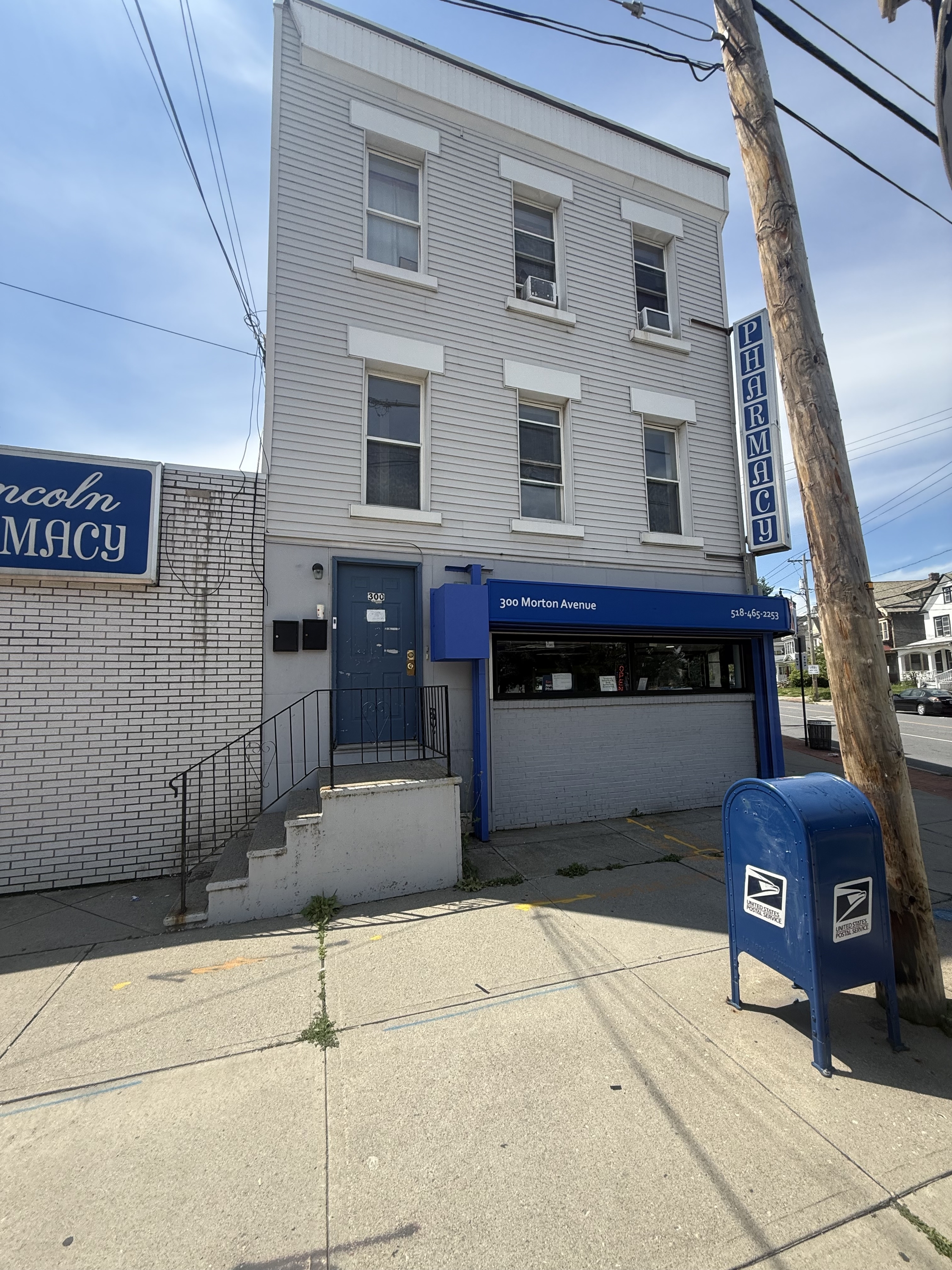 Property main image